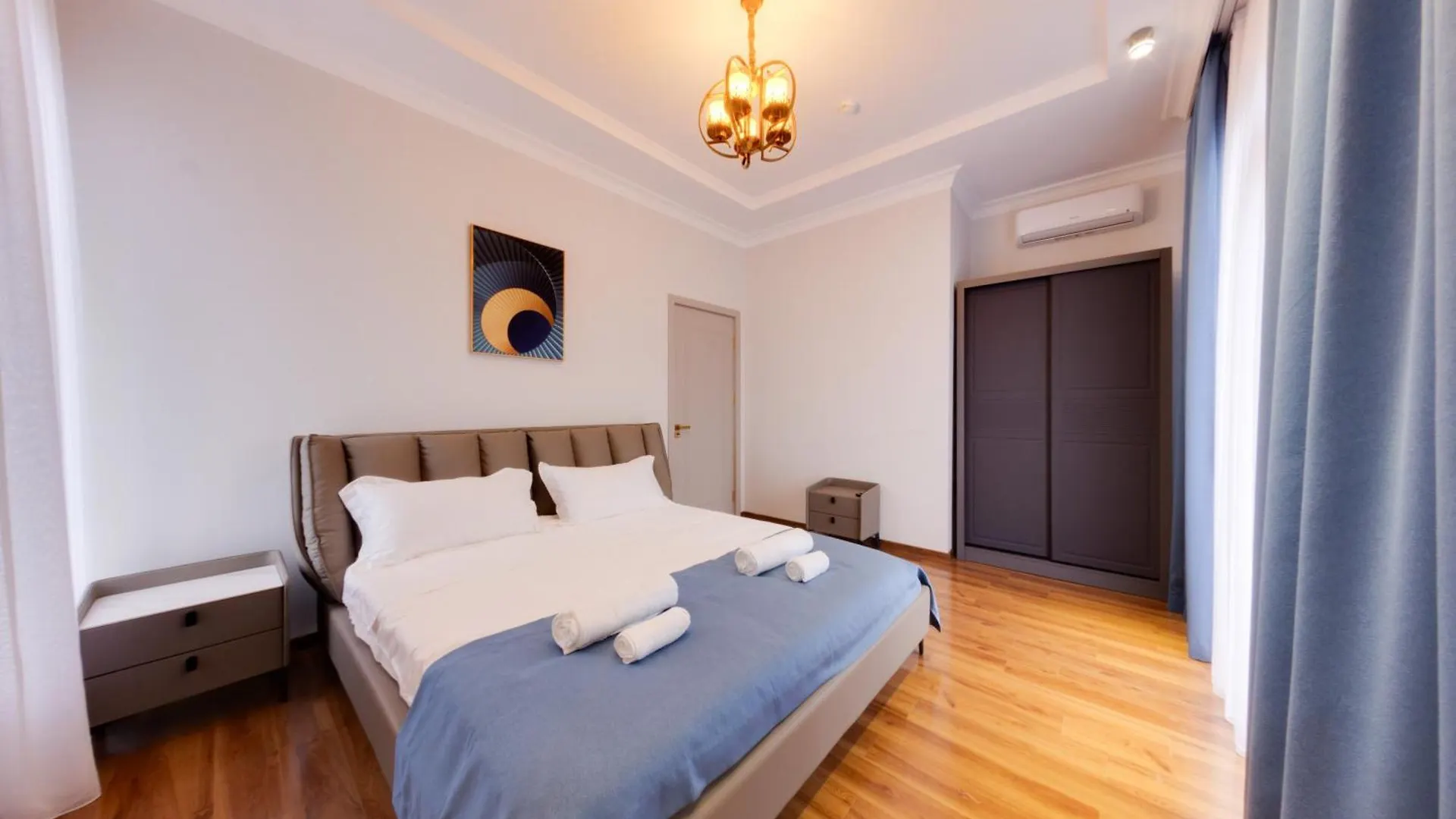 Sun Wine Hotel Batumi Bed & Breakfast