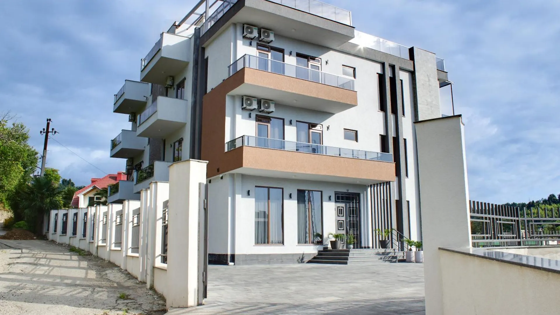 Sun Wine Hotel Batumi Bed & Breakfast